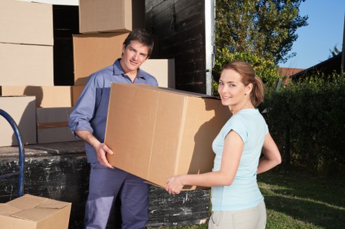 Staff member resolving a customer concern during a move review